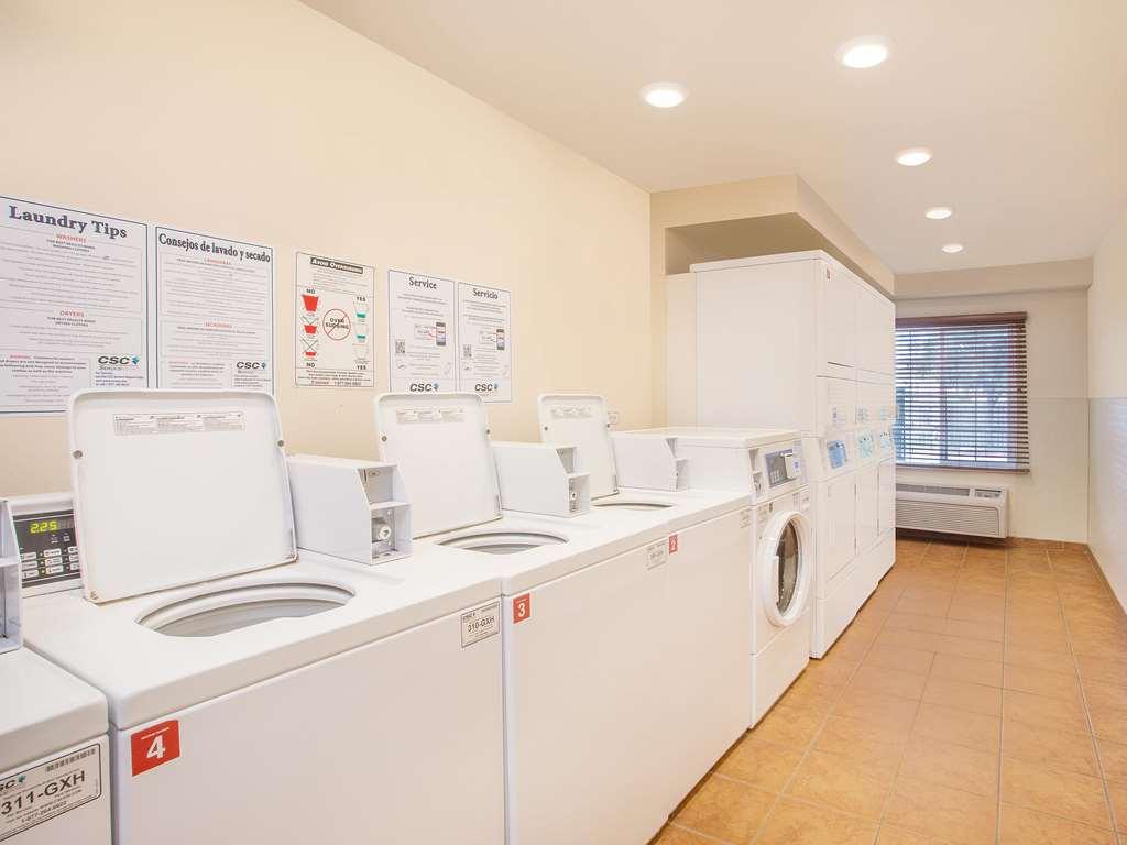 Extended Stay America Select Suites - Cleveland - Ментор Зручності фото