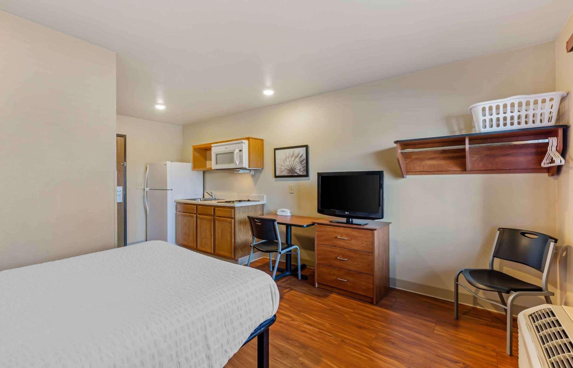 Extended Stay America Select Suites - Cleveland - Ментор Екстер'єр фото